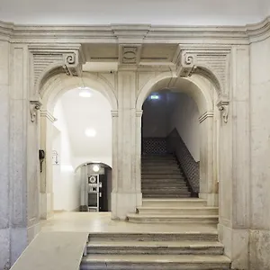  Apartamento Serviced - Baixa Castelo